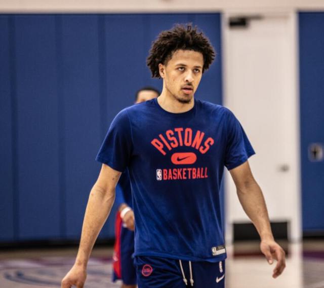 不乏年轻选 不乏年轻选