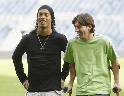 随着伤病的 随着伤病的