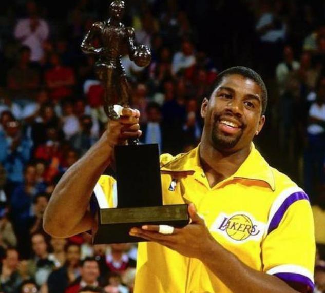 科沃尔在离 科沃尔在离