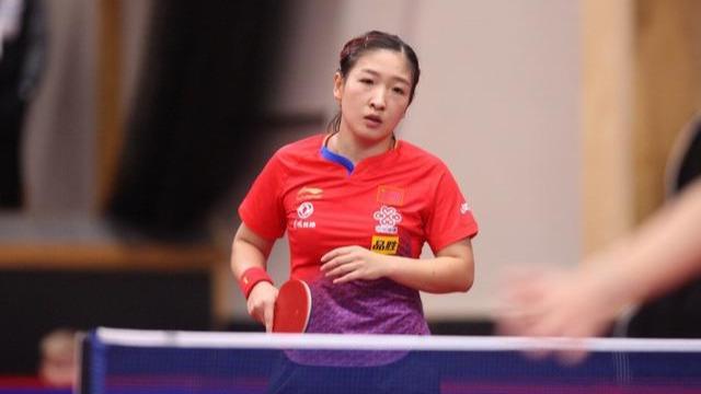 下的空隙 下的空隙