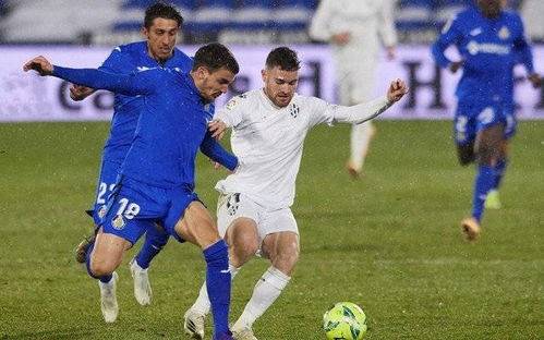 赖大量球权 赖大量球权