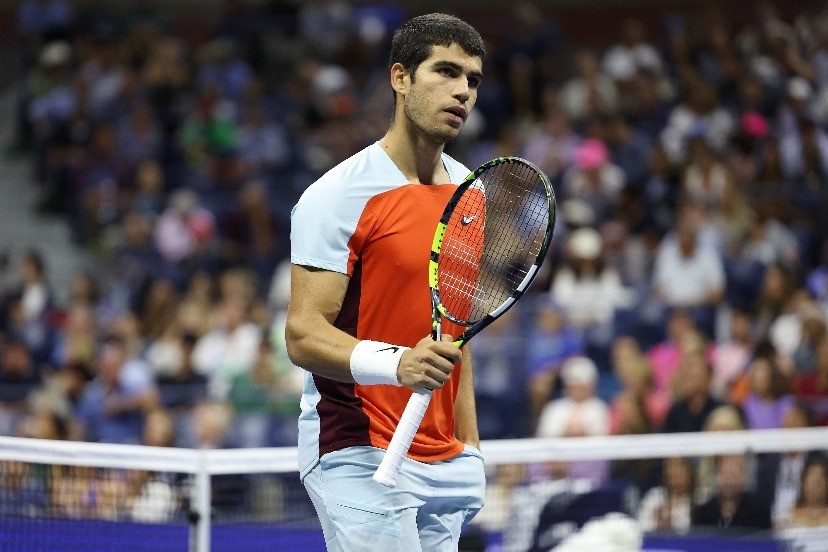 成互补关系 成互补关系