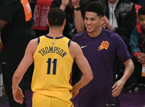 承担这一角 承担这一角