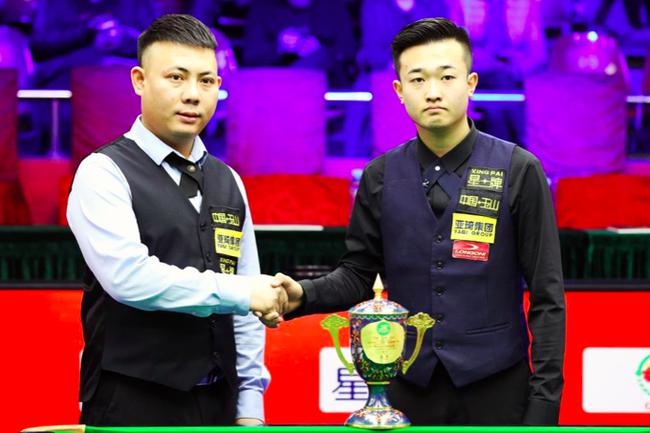 展示了罕见 展示了罕见