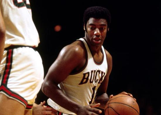 逼真不再只 逼真不再只