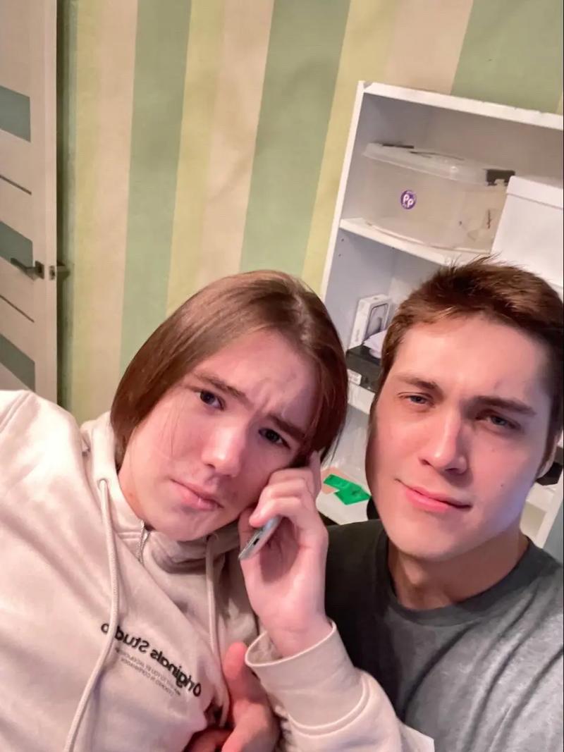 形成近乎无